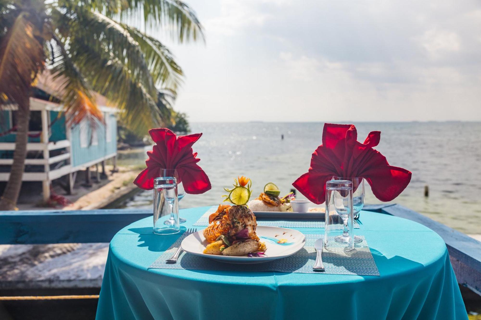 Blue Marlin Beach Resort Dangriga Exterior photo